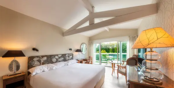 Hotel la Reserve — vue 6