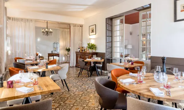 La Table de Sorgues — vue 1