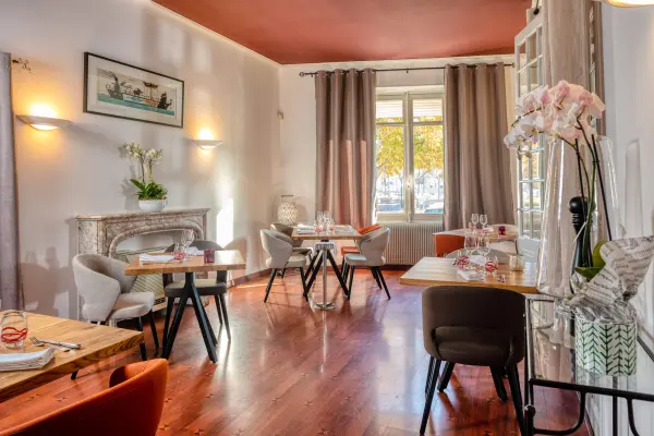 La Table de Sorgues — vue 2