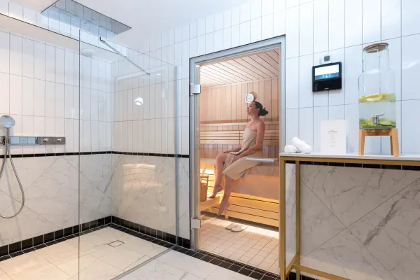 Le 1932 Hôtel & Spa — vue 1