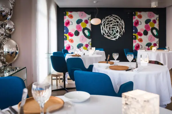 Hotel de la Poste - Restaurant F. Doucet — vue 1