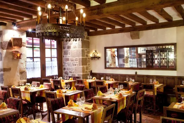 Auberge Saint-Pierre — vue 1