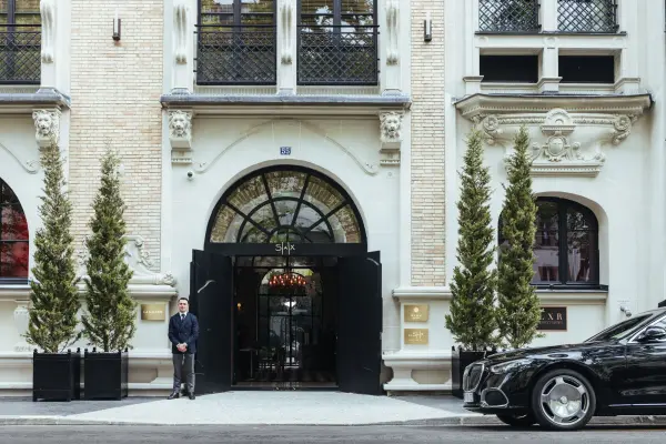 Hotel Sax Paris — vue 1