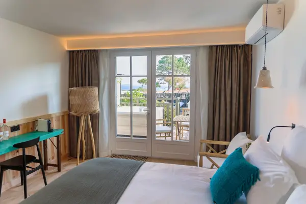 Les Suites Pereire — vue 6