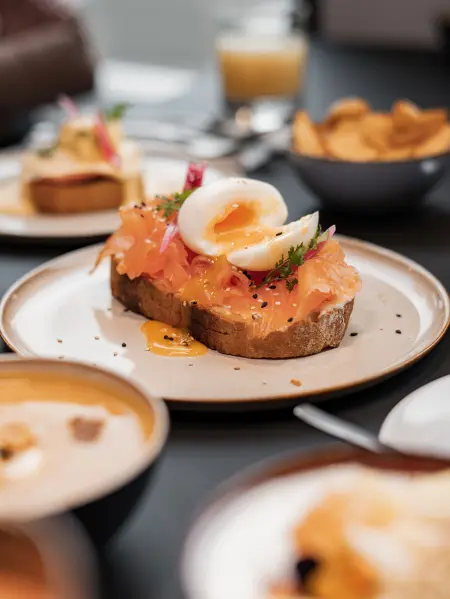 The Ruck Hotel — vue 3