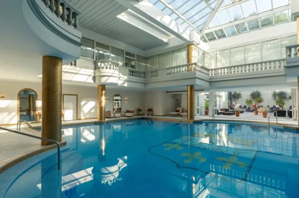 Waldorf Astoria Trianon Palace Versailles — vue 3