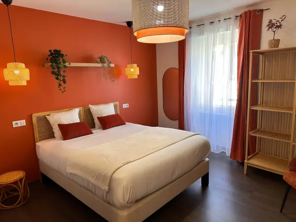 Auberge du Vieux Lanas — vue 1