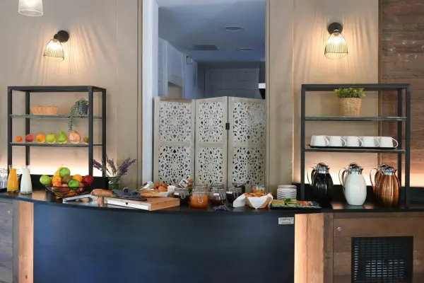 Hotel Villa Glanum & Spa — vue 2