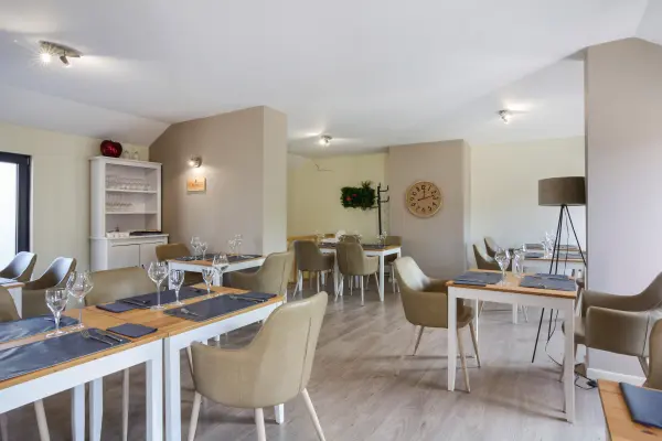Aux Dix Vins — vue 1