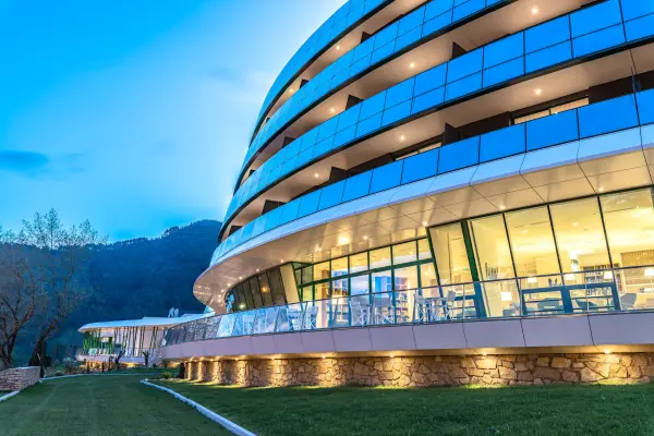 Eau Thermale Avene l'Hotel — vue 12