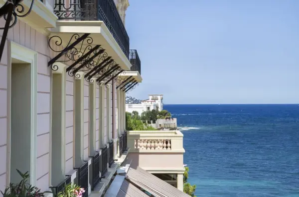 Hotel Royal-Riviera — vue 1