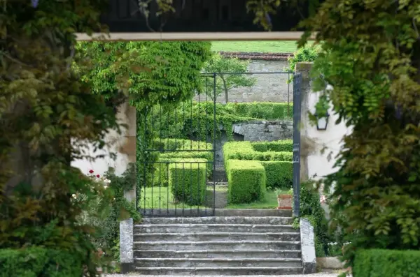 Chateau d'Adomenil — vue 2