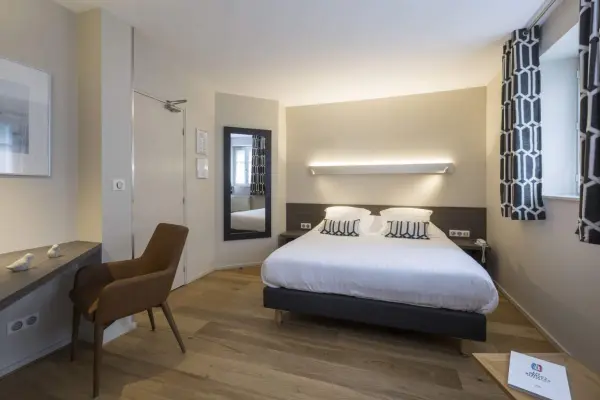 Auberge de Clochemerle — vue 1