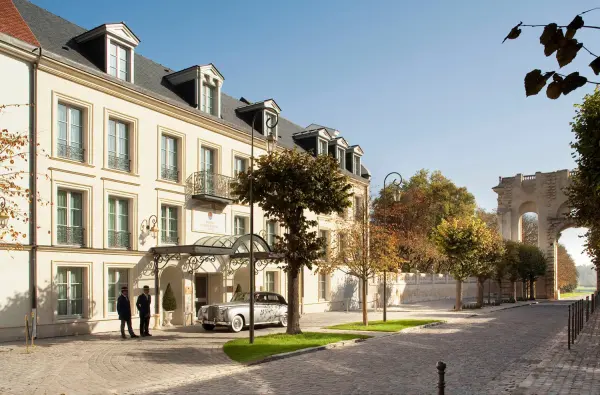 Auberge du Jeu de Paume — vue 3