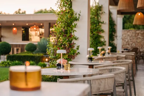 Hotel la Bastide Saint Georges — vue 6