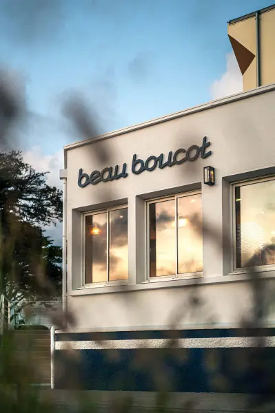 Beau Boucot — vue 1