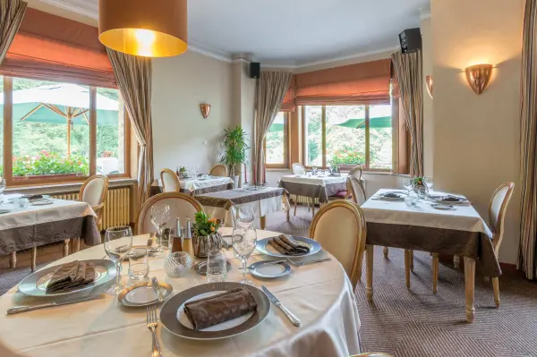 Aux Comtes de Chiny — vue 3