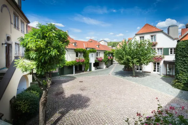 A la Cour d'Alsace — vue 4
