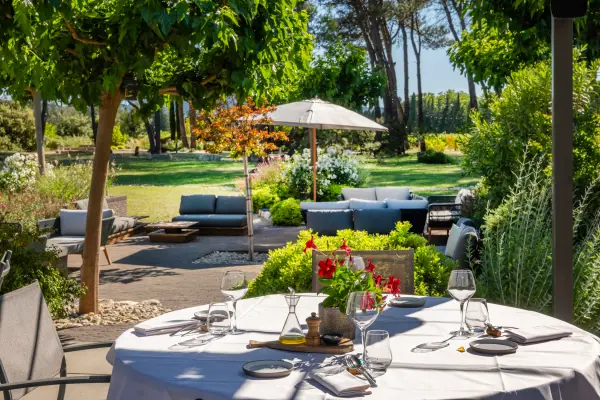 Domaine de la Pierre Blanche — vue 2