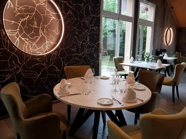 Hotel Restaurant Spa Parenthese — vue 1