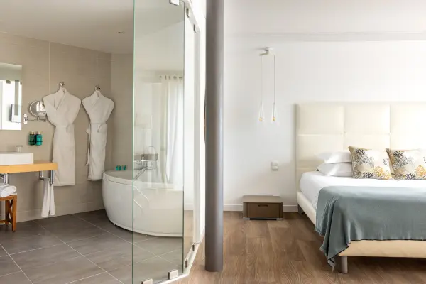 Hotel la Marine — vue 2