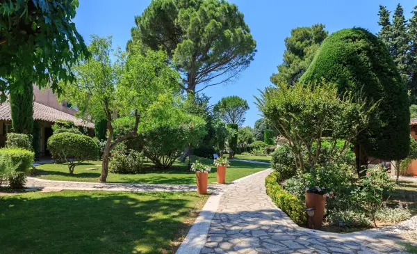 Le Vallon de Valrugues Hotel Spa & Villas — vue 11