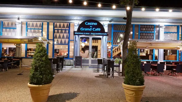 Casino de Vichy Grand Cafe — vue 1