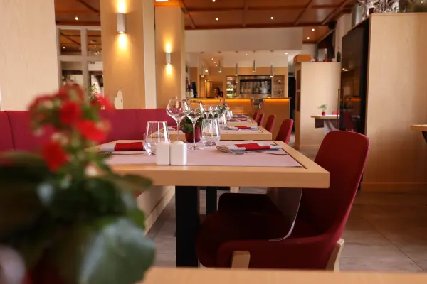 Touring Hôtel le Clos des Sources — vue 3
