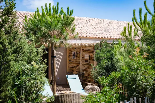 Le Hameau des Pesquiers — vue 1