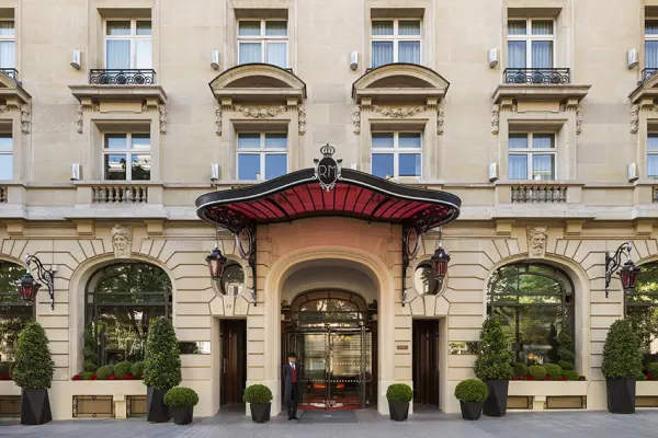 Le Royal Monceau – Raffles Paris — vue 1