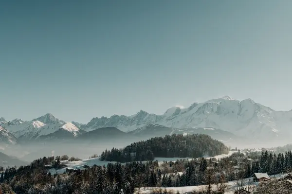 Les Roches Fleuries — vue 1