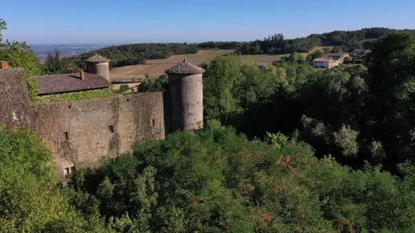 Chateau Chapelle Villars — vue 1