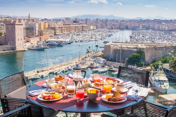 Sofitel Marseille Vieux Port — vue 1