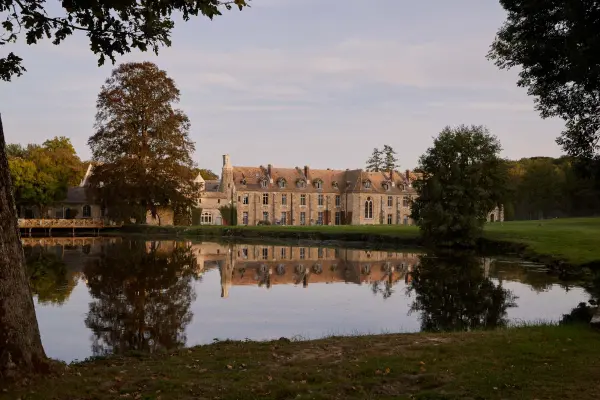 Abbaye des Vaux de Cernay — vue 3