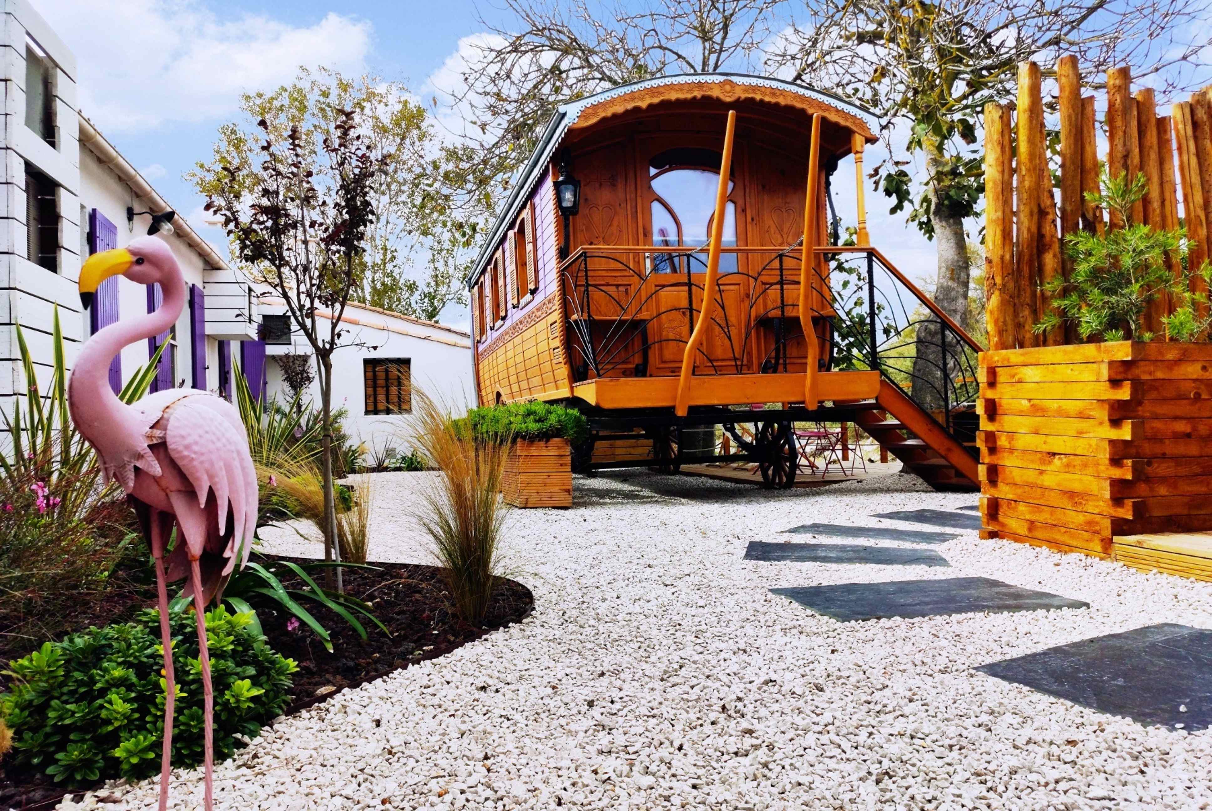 Offrez-vous une escapade insolite à L’Hostellerie du Pont de Gau !