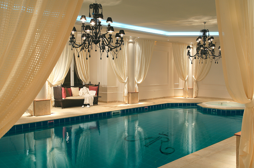 Piscine hotel mont royal chantilly